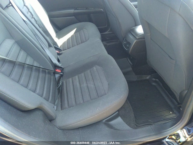 3FA6P0LUXHR135959 Ford Fusion Hybrid Se