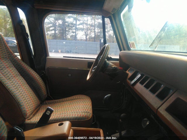 1995 JEEP WRANGLER / YJ S/RIO GRANDE VIN: 1J4FY19P8SP264824