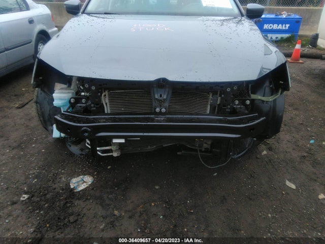 3VW2B7AJ2HM358175 Volkswagen Jetta 1.4t S