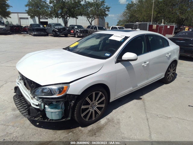 2016 Volvo S60, VIN: LYV402FK8GB108739