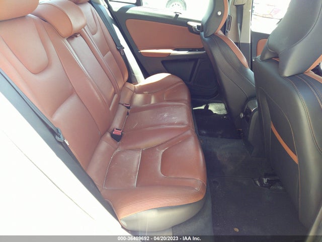 2016 Volvo S60, VIN: LYV402FK8GB108739