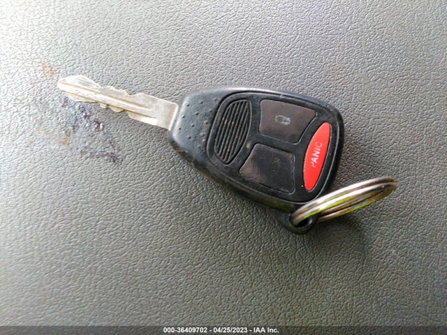 2006 DODGE DURANGO SLT VIN: 1D8HB48276F143187