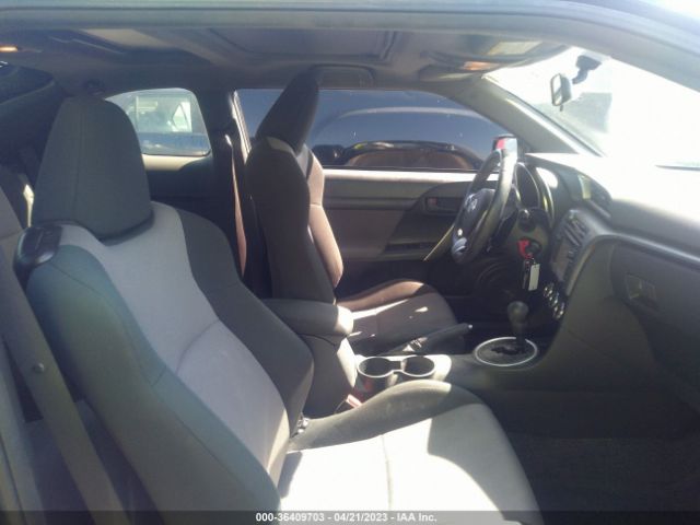 JTKJF5C72FJ006077 Scion TC