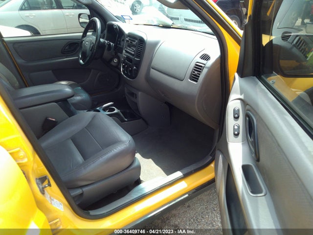 2001 FORD ESCAPE XLT VIN: 1FMCU041X1KB11645