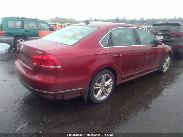 1VWBT7A37FC038542 Volkswagen Passat 1.8t Se W/sunroof & Nav