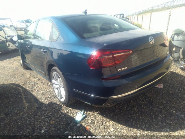 1VWLA7A34KC011528 Volkswagen Passat 2.0t Wolfsburg Edition