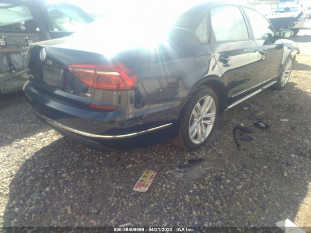 1VWLA7A34KC011528 Volkswagen Passat 2.0t Wolfsburg Edition