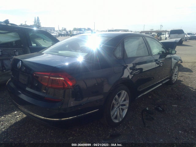 1VWLA7A34KC011528 Volkswagen Passat 2.0t Wolfsburg Edition