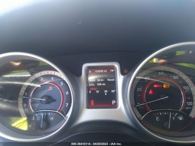 3C4PDCEG7JT380565 Dodge JOURNEY GT