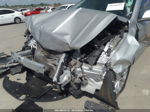 Chevrolet IMPALA LT 2018 2G1105S39J9147796 Image 6