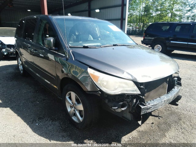 2010 VOLKSWAGEN ROUTAN SE VIN: 2V4RW3D19AR294683