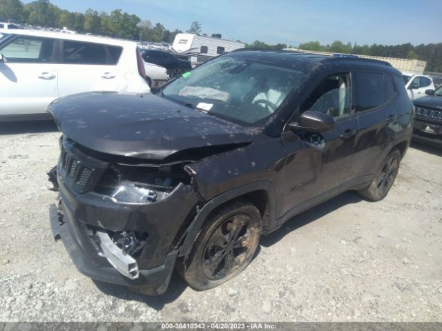 3C4NJDBB5JT320993 Jeep Compass Altitude