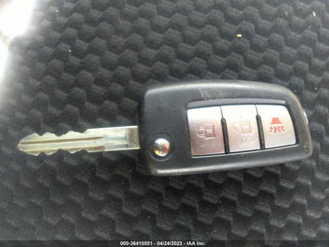 JN1BJ1AV9MW563270 Nissan Rogue Sport S