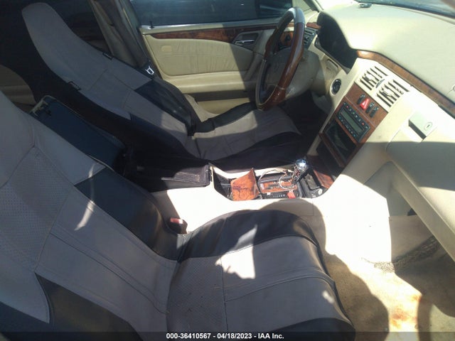 1999 MERCEDES-BENZ E-CLASS VIN: WDBJF65H0XA770576
