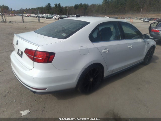 3VW4T7AJ7GM336046 Volkswagen Jetta Sedan 2.0t Gli Se