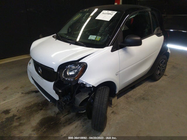 2018 Smart Fortwo Electric Drive, VIN: WMEFJ9BA1JK312420