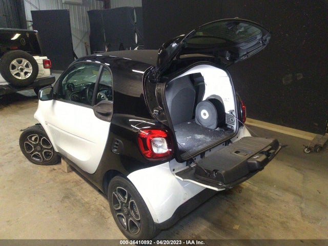 2018 Smart Fortwo Electric Drive, VIN: WMEFJ9BA1JK312420