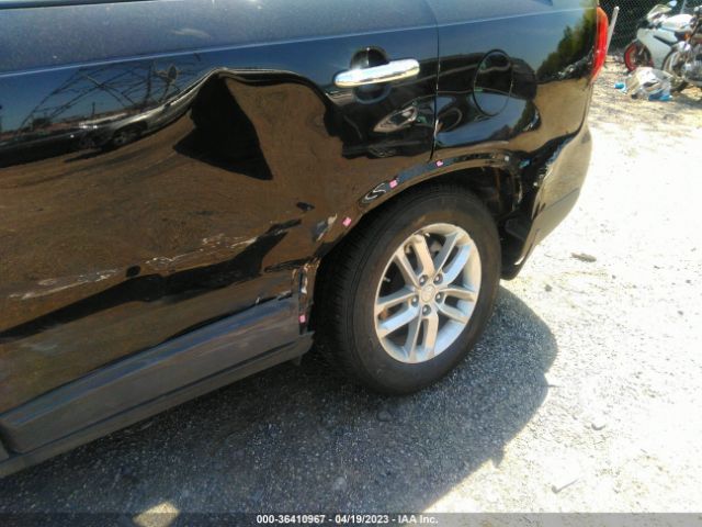 5XYKTCA66EG469213 KIA SORENTO LX