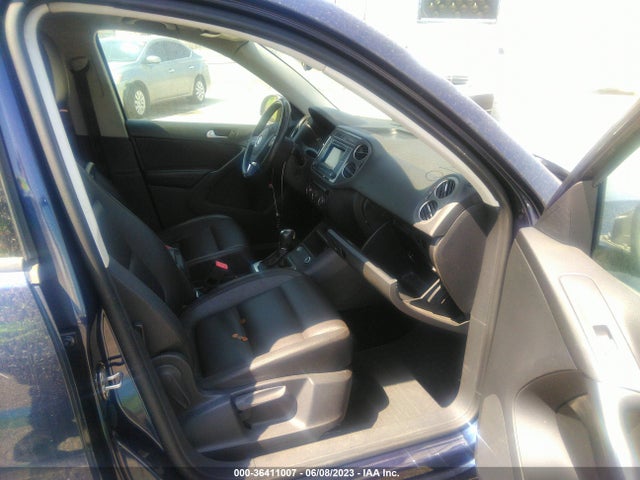WVGAV7AX1GW501220 Volkswagen TIGUAN S