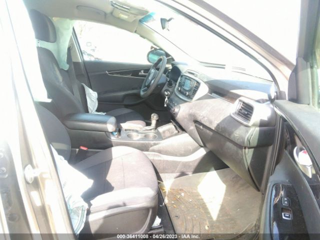 5XYPGDA35HG289120 KIA SORENTO LX