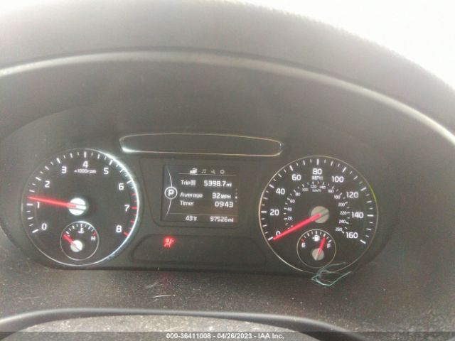 5XYPGDA35HG289120 KIA SORENTO LX