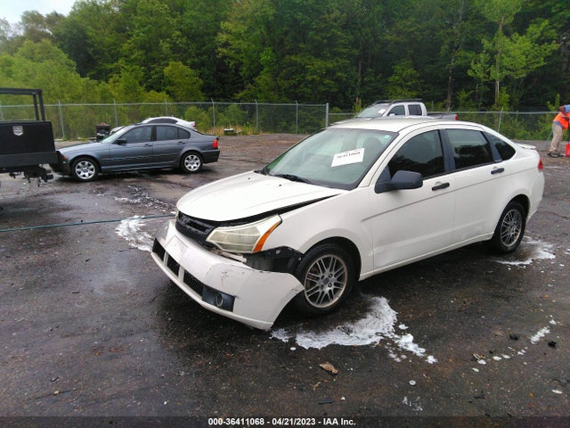 2010 FORD FOCUS SE VIN: 1FAHP3FN4AW193275