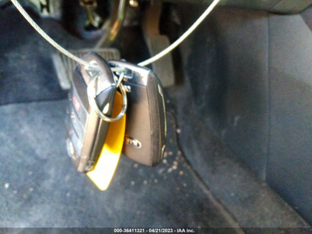 KNDCC3LCXK5233580 KIA Niro S Touring