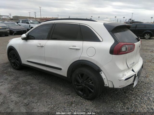 KNDCC3LCXK5233580 KIA Niro S Touring