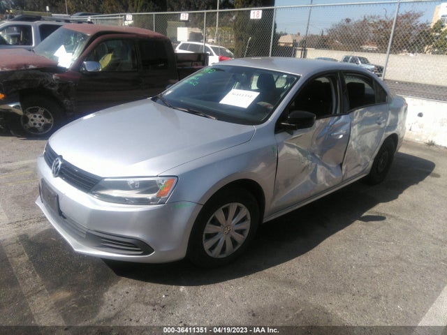 3VW2K7AJ4EM320667 Volkswagen Jetta Sedan S