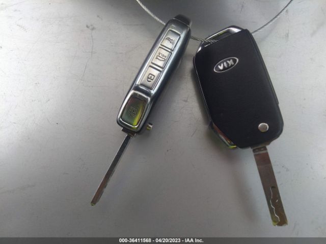 3KPF24AD7KE072577 KIA Forte Lxs