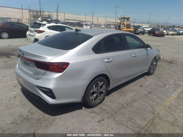 3KPF24AD7KE072577 KIA Forte Lxs