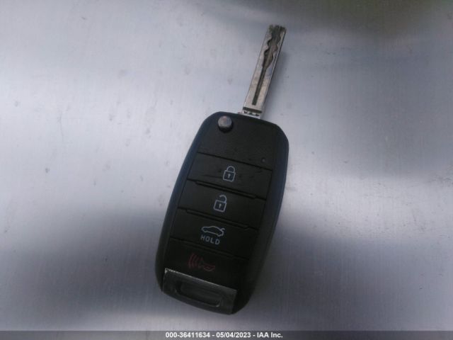 5XXGM4A70FG416093 KIA Optima Lx