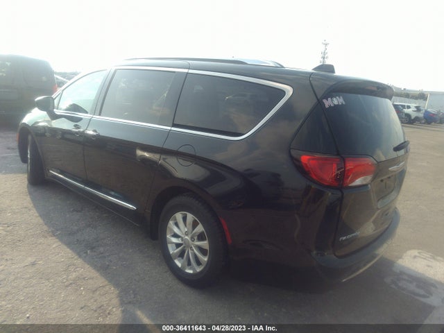 2C4RC1BG3JR277344 Chrysler Pacifica Touring L
