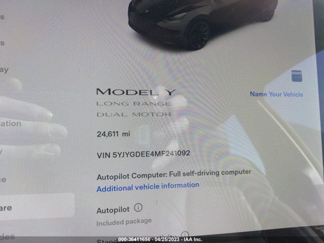 Tesla Model Y Long Range 2021 5YJYGDEE4MF241092 Image 8