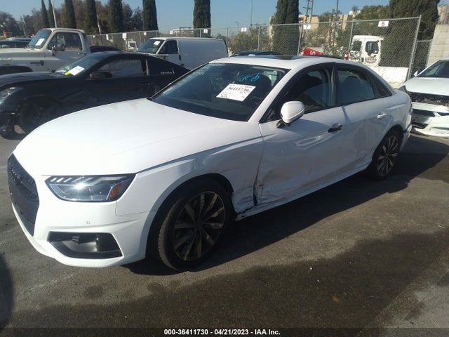 WAUBBAF49NN008365 Audi A4 Sedan Premium Plus