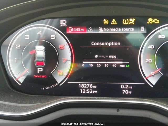 WAUBBAF49NN008365 Audi A4 Sedan Premium Plus