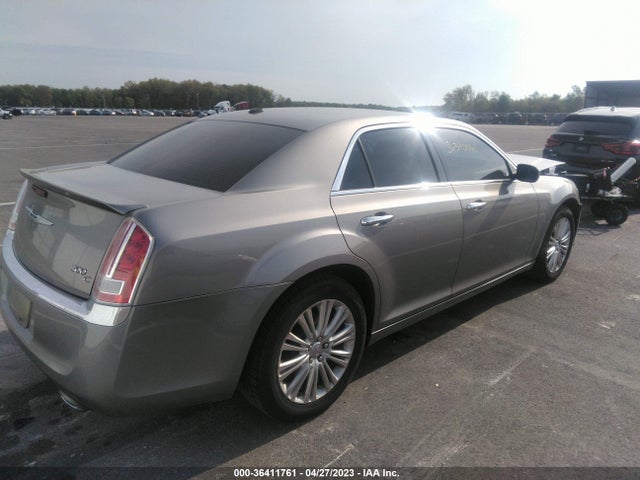 Chrysler 300 300c 2014 2C3CCAKGXEH240040 Image 4