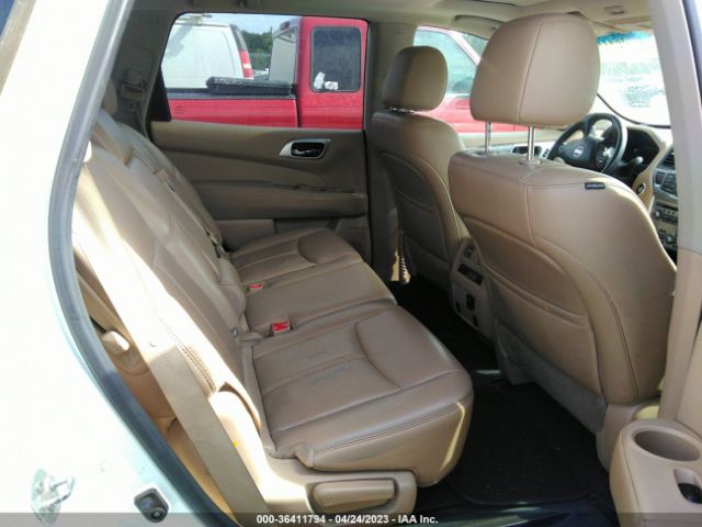 5N1DR2MN3HC635888 Nissan Pathfinder Sl