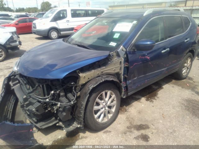 5N1AT2MT1HC745275 Nissan ROGUE SV