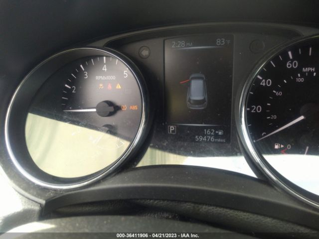 5N1AT2MT1HC745275 Nissan ROGUE SV