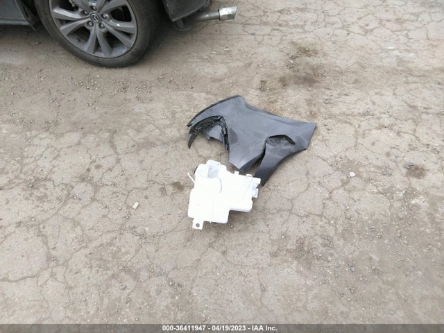 Toyota CAMRY LE 2023 4T1C11AK4PU126389 Image 4