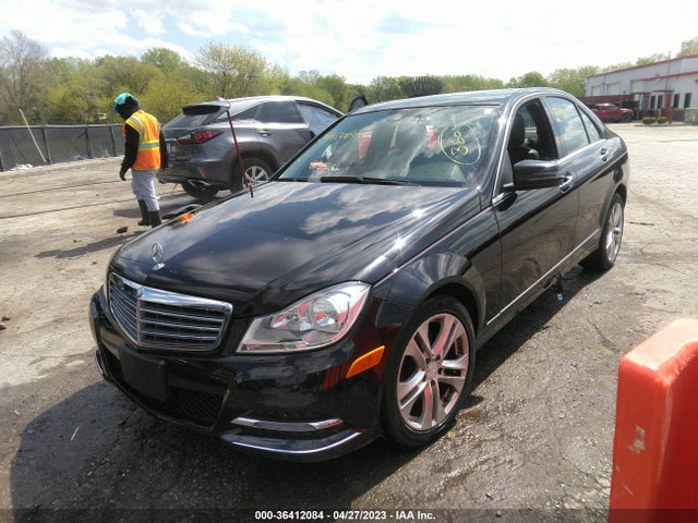 Aukcja sprzedaży 2013 Mercedes-benz C-class C 300, vin: WDDGF8AB3DA815021, numer aukcji: 36412084