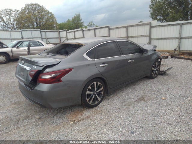 Nissan Altima 2.5 Sr 2017 1N4AL3AP8HC499137 Image 4