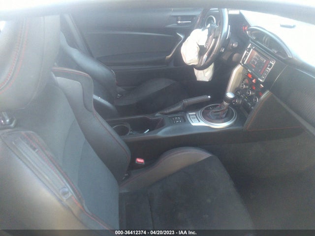 Scion FR-S 2014 JF1ZNAA19E8706968 Image 5