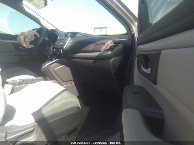 Honda CR-V LX 2019 2HKRW6H31KH201306 Image 6