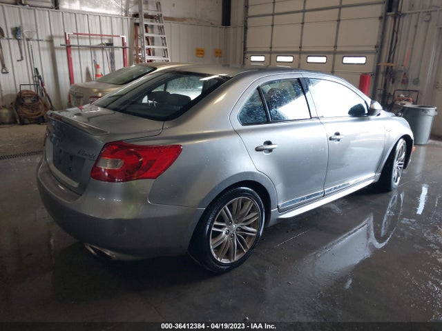 2012 SUZUKI KIZASHI GTS SPORT VIN: JS2RE9A65C6100022