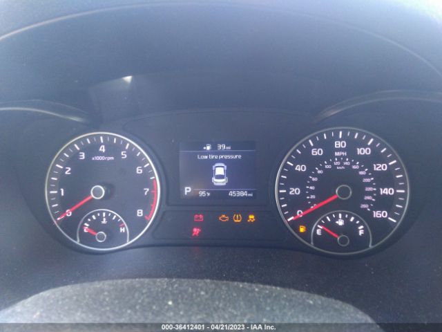 5XXGT4L38KG324690 KIA Optima Lx