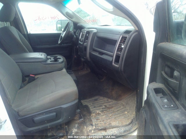 RAM 2500 Tradesman 2017 3C6UR5HJ4HG518211 Image 5