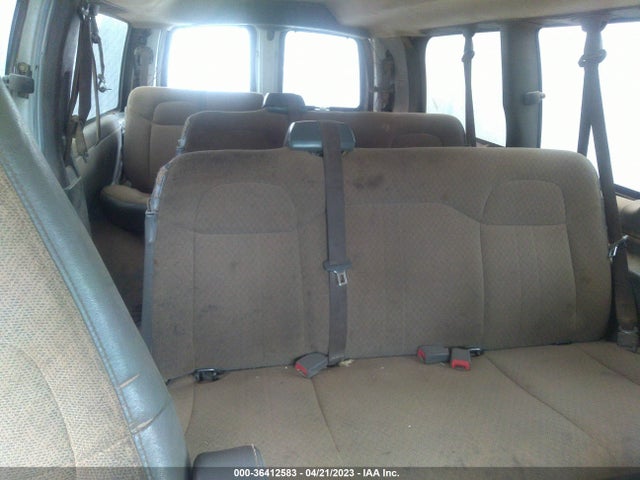 Chevrolet Express Passenger Lt 2017 1GAZGMFG3H1267596 Image 10