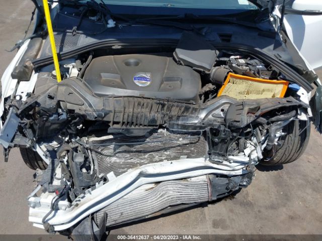 YV126MFB2F2316384 Volvo S60 T5 Drive-e Premier